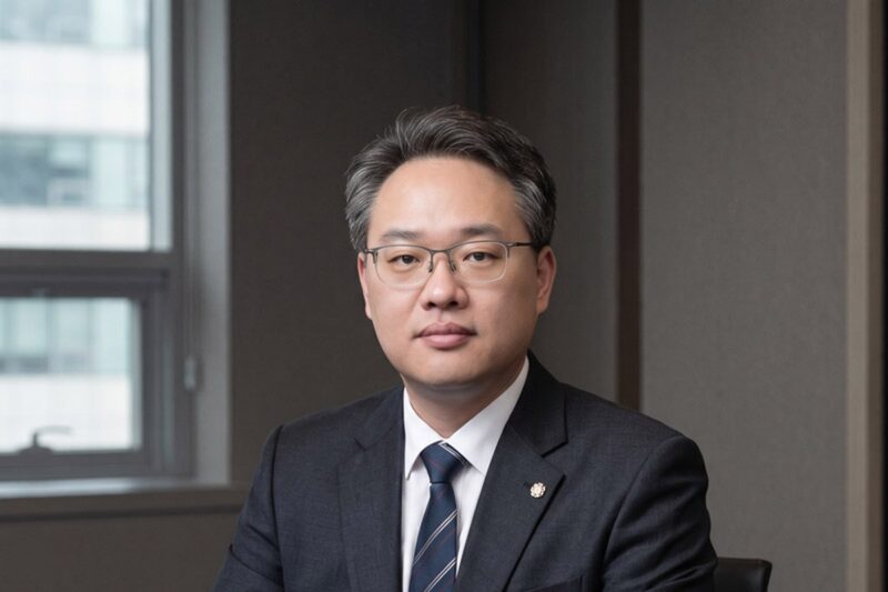 법무법인 성지파트너스 김의택 대표변호사. 대한변호사협회 등록 형사법·노동법 전문변호사입니다. 경찰조사 준비를 맡습니다.